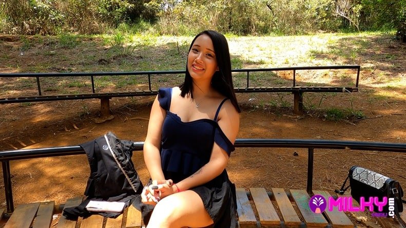 Lia Ponce acaba de terminar con su enamorado y no desaprovecha el tiempo – Milky Peru