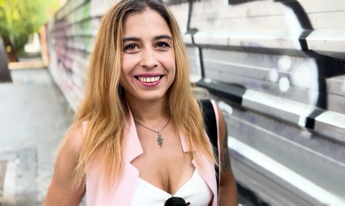 Pilladas a Española Cachondisima – Tania Villalobos – PutaLocura