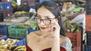 Oye Loca – Eva Cuervo – Nerd Latina Ninfómana