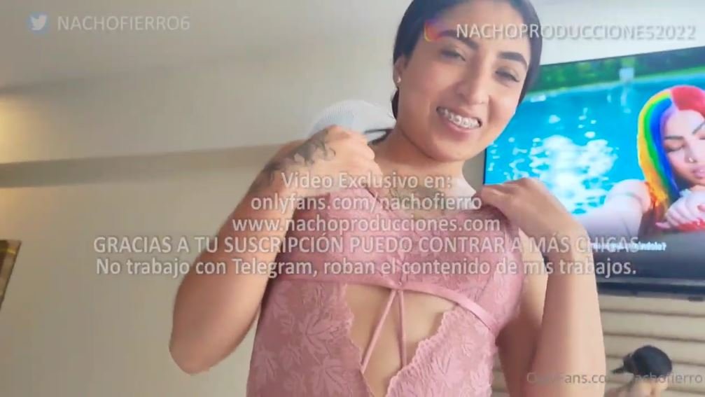 Onlyfans – Nacho Fierro – Follando en el Hotel con Flaquita Tatuada