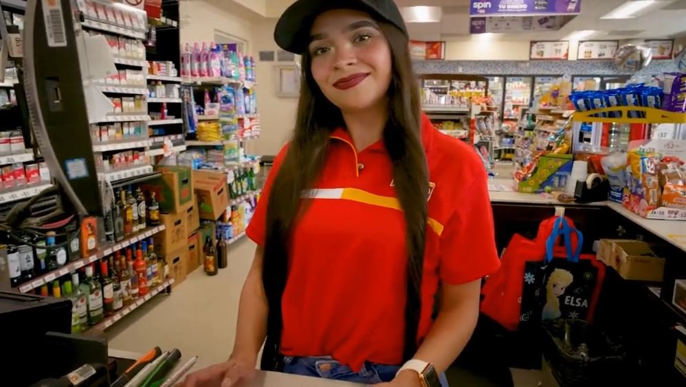 Casero – Sexo con una trabajadora del oxxo