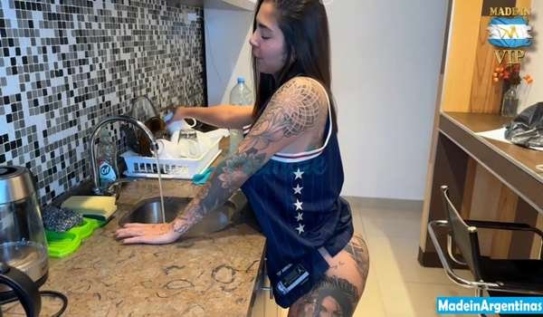 Mafer Alvarez – Le preparo un café a mi novio