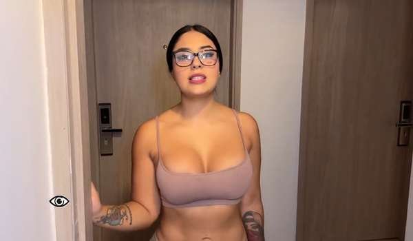 Thalia Restrepo – Vecina Puta Quería Verga