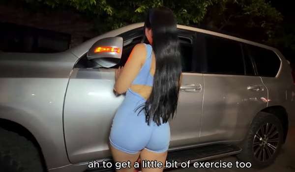 Latina – Me subí al carro de un desconocido saliendo del gym
