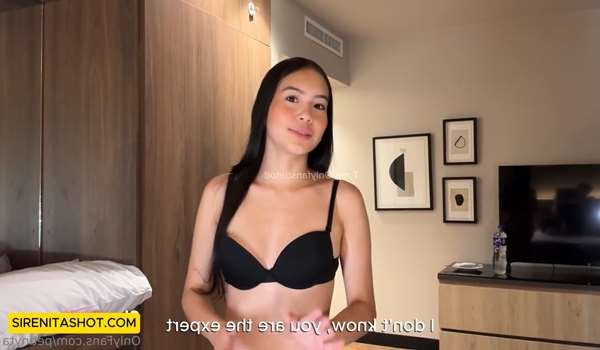 Petinyta – Colombiana Inocente Pide Sexo