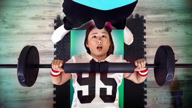 Tomboyz – Lulu Chu – «El entrenamiento crudo es el mejor cardio» – Me convertí en su herramienta de entrenamiento personal