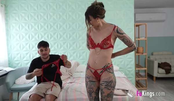 Fakings – Edone Kaliyuga – Te Va A Volver Loco! Edone Kaliyuga Llega A FAKings Cargadita De Sexo Extremo Y Muy Cachonda