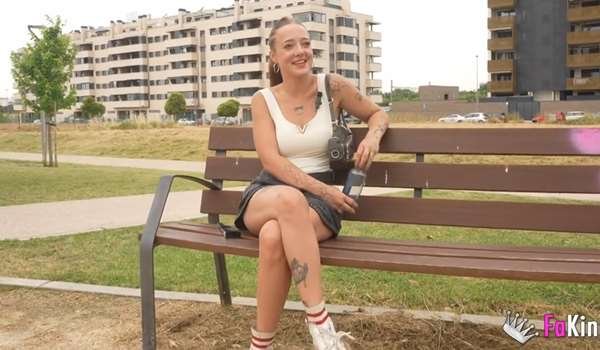 Fakings – Rebecca Jones – Culito De Compañera De Clase, Tetitas Redondas y Cara Adorable