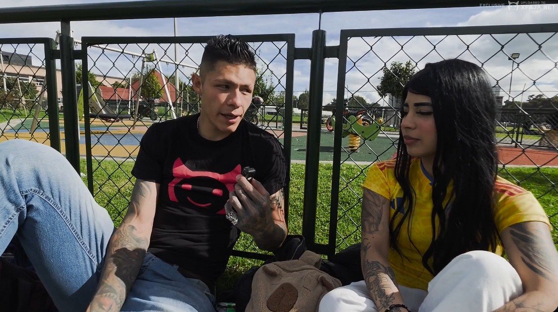 XPaja – Debut de Britany – Nunca había estado con un hombre tan alto