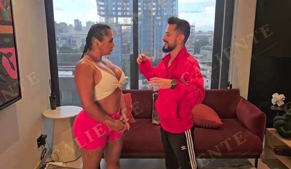 Gali Diva – El instructor de yoga