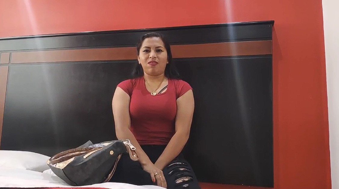 Putas De Casa – Venezolana Madurita de 28 Años Pasando su Primer Casting